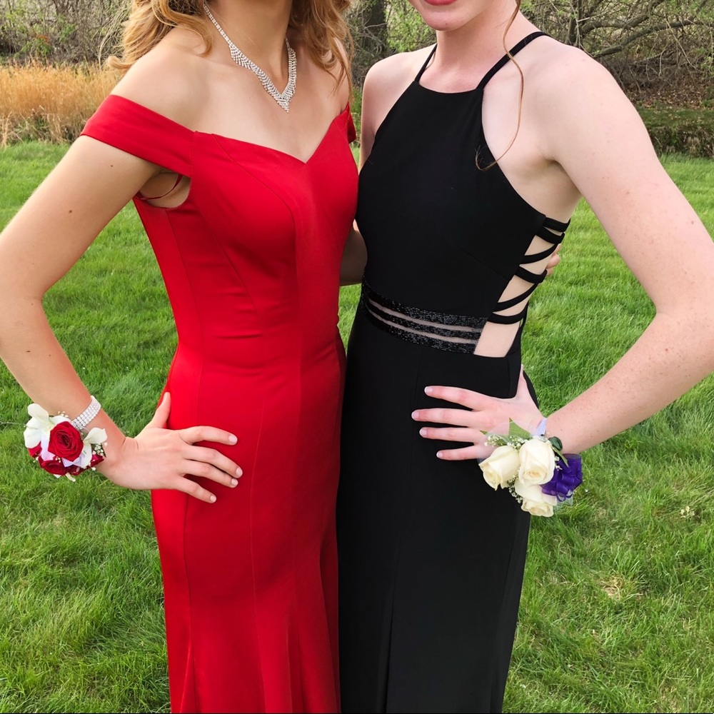 Black Morgan&Co. prom dress (junior size 5/6)